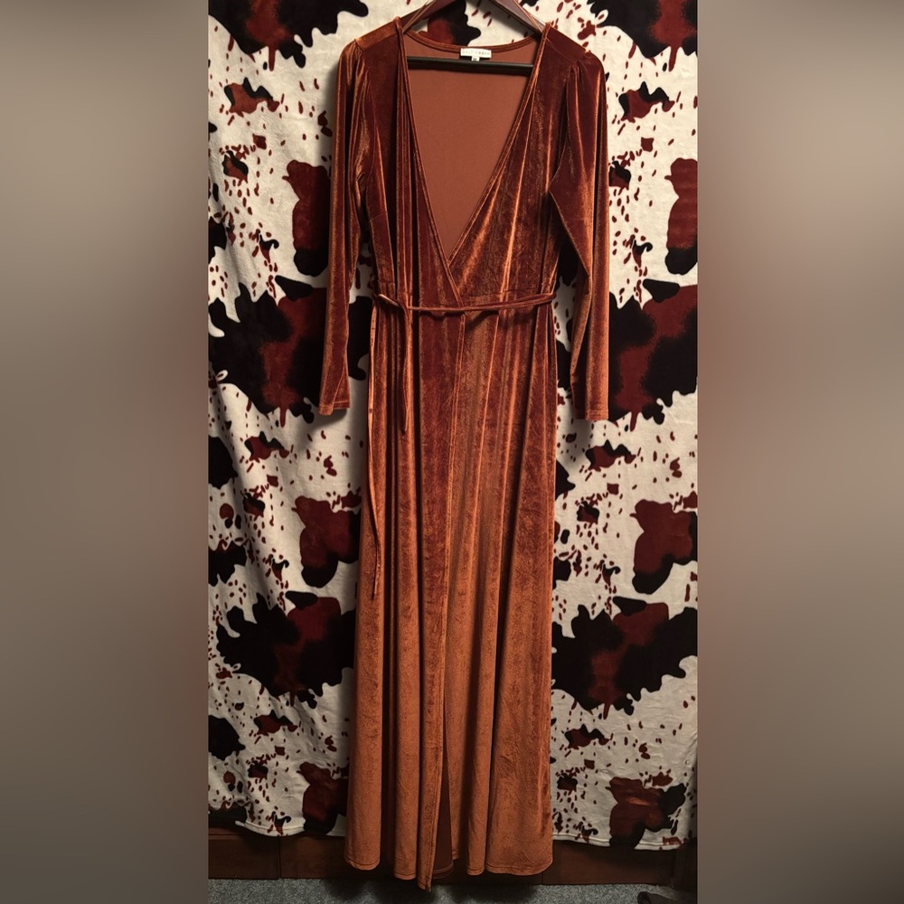 Baltic Born Elegant Velvet Rust/Brown Dress